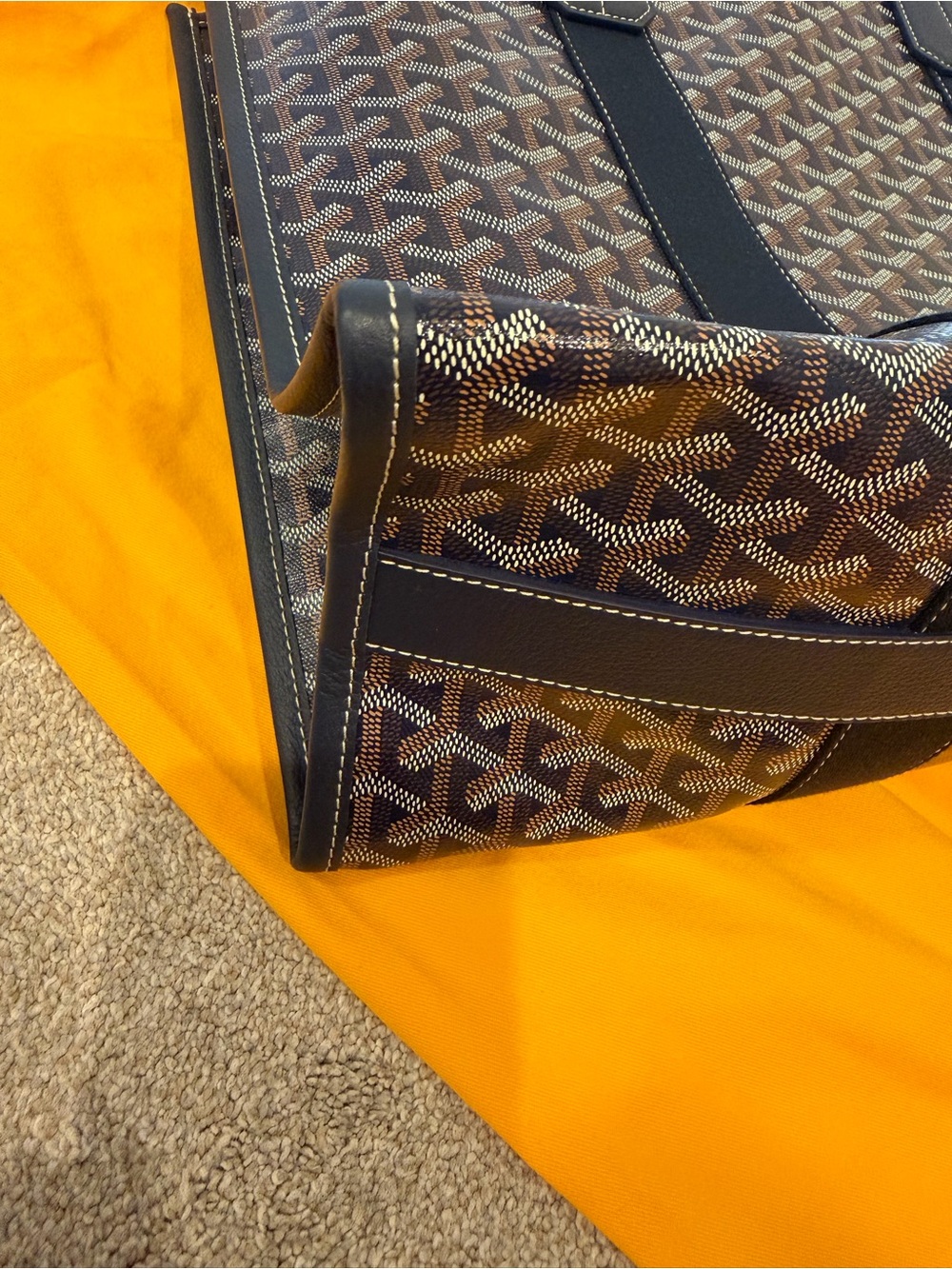 Auth GM Goyard St. Louis Tote - Picture 12 of 14